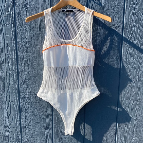 White Fishnet Bodysuit XL - Picture 1 of 6